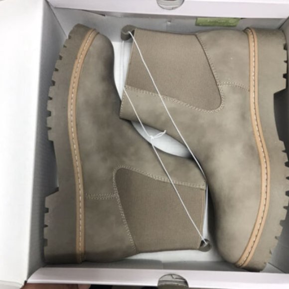 DV by Dolce Vita Lobera Chelsea BootTaupe - Picture 5 of 5